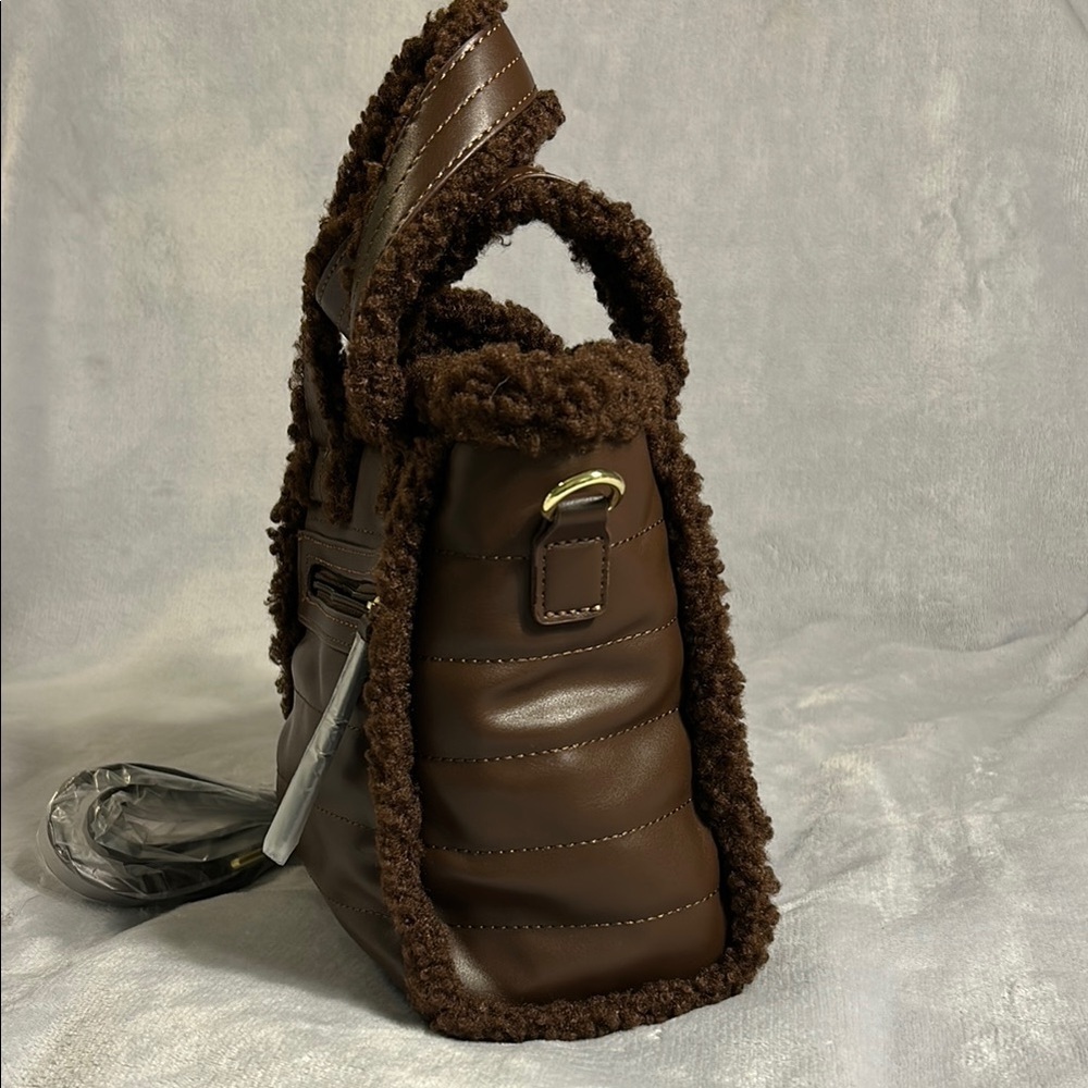 ASPEN Brown Quilted Mini Bag with Sherpa Accents - Picture 4 of 10